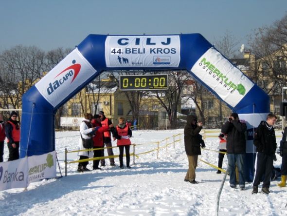 Beli_kros_2011