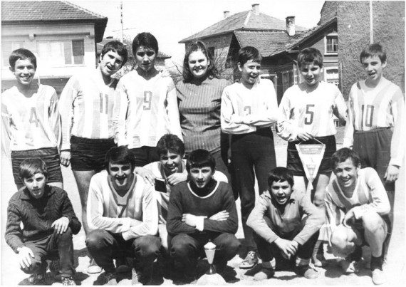 Handball_Loko Mz_60te god_02 [800x600]