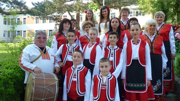 05_Rojen 2015_Chitalishte_Oselna 05_Rojen 2015_Chitalishte_Oselna