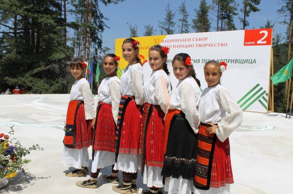 04_Koprivshtitsa 2015_Grupa_Aftentichen_folklor_Lik 04_Koprivshtitsa 2015_Grupa_Aftentichen_folklor_Lik